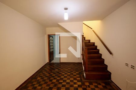 Sala de estar  de casa para alugar com 5 quartos, 125m² em Jardim Cidalia, São Paulo