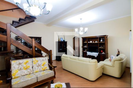 Sala de casa à venda com 3 quartos, 350m² em Vila Galvão, Guarulhos