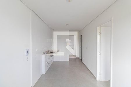 Sala e Cozinha  de apartamento à venda com 2 quartos, 37m² em Parque Paineiras, São Paulo