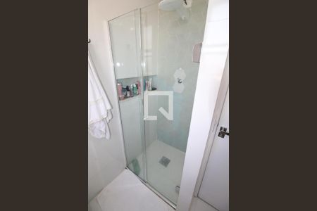 Banheiro de apartamento para alugar com 2 quartos, 65m² em Vila Icarai, São José dos Campos