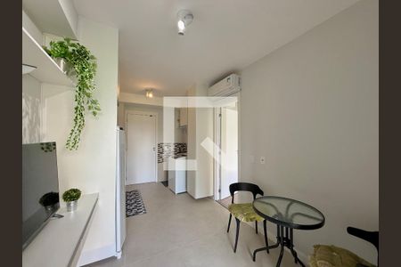 Sala de apartamento para alugar com 1 quarto, 31m² em Vila Cordeiro, São Paulo