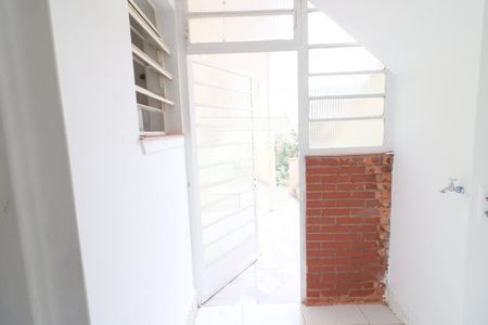 Área de Serviço de casa para alugar com 1 quarto, 60m² em Umuarama, Osasco