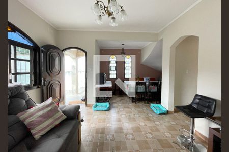 Casa à venda com 3 quartos, 250m² em Vila Nossa Senhora do Retiro, São Paulo