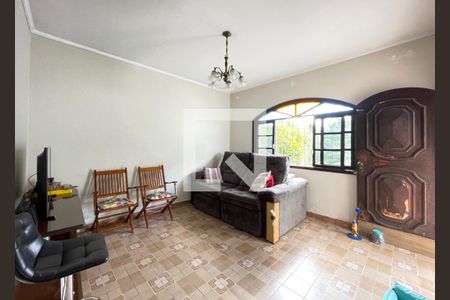 Casa à venda com 3 quartos, 250m² em Vila Nossa Senhora do Retiro, São Paulo