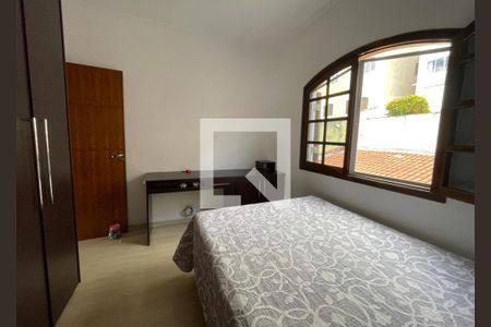 Casa à venda com 3 quartos, 250m² em Vila Nossa Senhora do Retiro, São Paulo