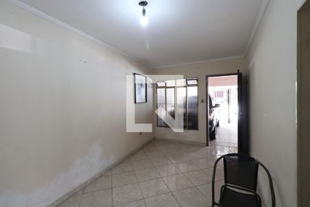 Sala de casa à venda com 4 quartos, 157m² em Vila Nova Manchester, São Paulo