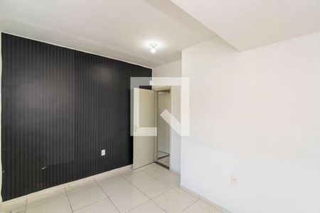Quarto 2 de apartamento para alugar com 2 quartos, 40m² em Brás de Pina, Rio de Janeiro