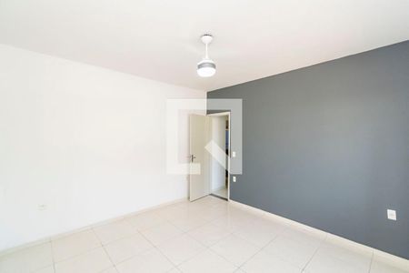 Quarto 1 de apartamento para alugar com 2 quartos, 40m² em Brás de Pina, Rio de Janeiro