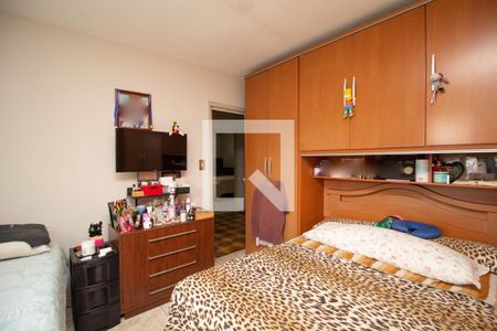 Quarto 2 de casa à venda com 3 quartos, 150m² em Jardim Marisa, São Paulo