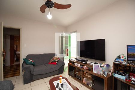 Sala de casa à venda com 3 quartos, 150m² em Jardim Marisa, São Paulo