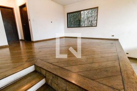 Sala 3 de casa à venda com 4 quartos, 300m² em Vila Sonia, São Paulo
