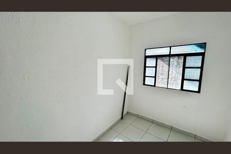 Quarto 1 de casa para alugar com 2 quartos, 60m² em Jardim Miriam, Guarulhos