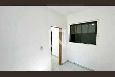 Quarto 1 de casa para alugar com 2 quartos, 60m² em Jardim Miriam, Guarulhos
