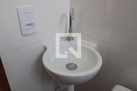 Banheiro de apartamento para alugar com 1 quarto, 29m² em Vila Sao Pedro, Santo André