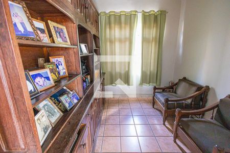 sala de TV de casa à venda com 4 quartos, 435m² em Dona Clara, Belo Horizonte