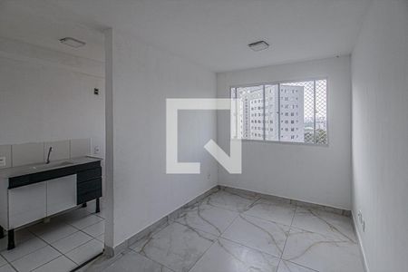 sala_2 de apartamento para alugar com 2 quartos, 44m² em Parque Bristol, São Paulo