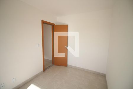Quarto 2 de apartamento para alugar com 2 quartos, 68m² em Diamante (barreiro), Belo Horizonte