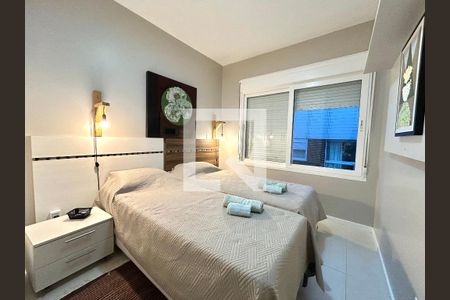 Quarto  de apartamento para alugar com 2 quartos, 80m² em Lagoa Pequena, Florianópolis