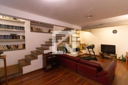 Sala de tv de casa à venda com 4 quartos, 420m² em Parque dos Principes, São Paulo