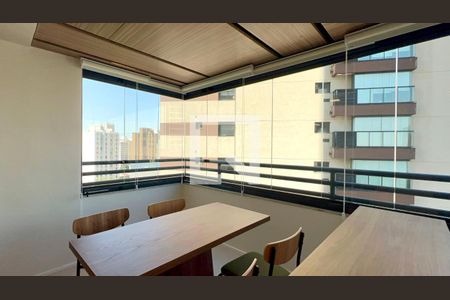 Varanda de apartamento para alugar com 1 quarto, 50m² em Pinheiros, São Paulo