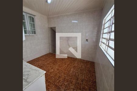 Casa à venda com 2 quartos, 159m² em Jardim Regis, São Paulo