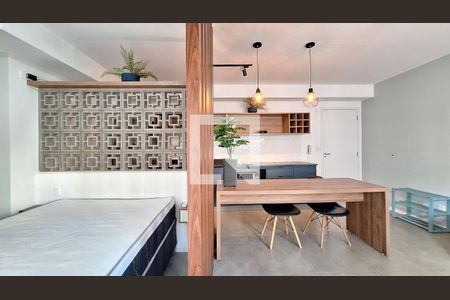 Sala/Cozinha/Quarto de apartamento para alugar com 1 quarto, 41m² em Pompeia, São Paulo