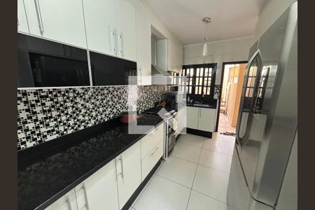 Cozinha de casa à venda com 2 quartos, 100m² em Jardim Arize, São Paulo