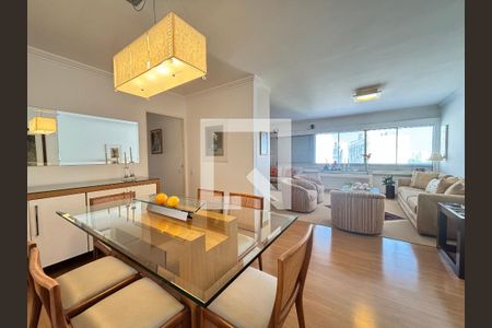 Sala de apartamento à venda com 2 quartos, 112m² em Itaim Bibi, São Paulo