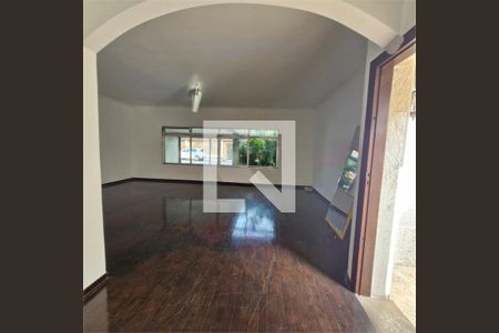 Casa à venda com 4 quartos, 170m² em Interlagos, São Paulo