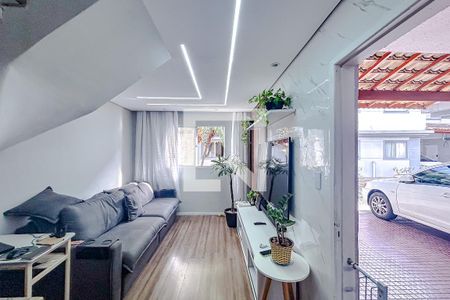 Sala de casa de condomínio à venda com 2 quartos, 90m² em Vila Esperança, São Paulo