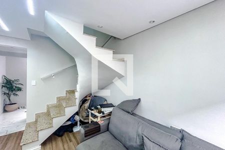 Sala de casa de condomínio à venda com 2 quartos, 90m² em Vila Esperança, São Paulo
