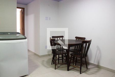 Sala/Cozinha de apartamento para alugar com 1 quarto, 40m² em Jardim Flamboyant, Cabo Frio