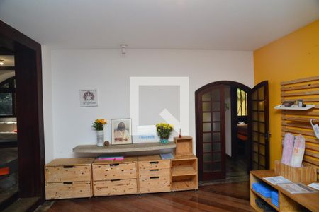 Casa de Condomínio para alugar com 5 quartos, 721m² em Barra da Tijuca, Rio de Janeiro