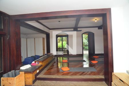 Casa de Condomínio para alugar com 5 quartos, 721m² em Barra da Tijuca, Rio de Janeiro