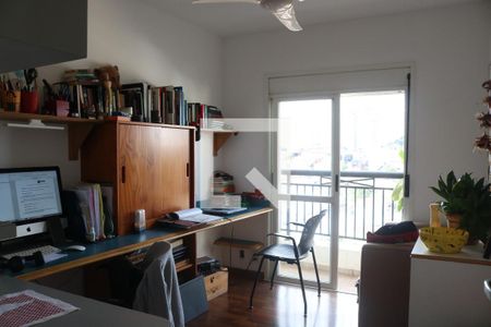 Quarto 1 de apartamento para alugar com 4 quartos, 132m² em Vila Ipojuca, São Paulo