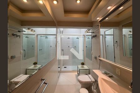 Banheiro da suíte  de casa à venda com 5 quartos, 325m² em Urca, Rio de Janeiro