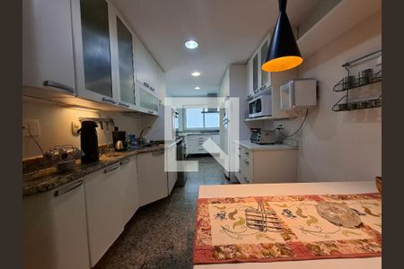 Sala/cozinha de casa à venda com 5 quartos, 325m² em Urca, Rio de Janeiro