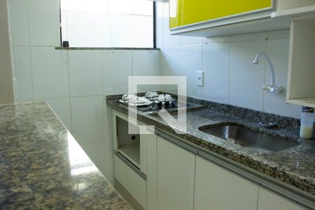 Sala/Cozinha de casa de condomínio para alugar com 1 quarto, 70m² em Jardim Excelcior, Cabo Frio