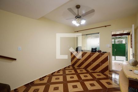 Sala  de casa para alugar com 2 quartos, 99m² em Vila Constança, São Paulo