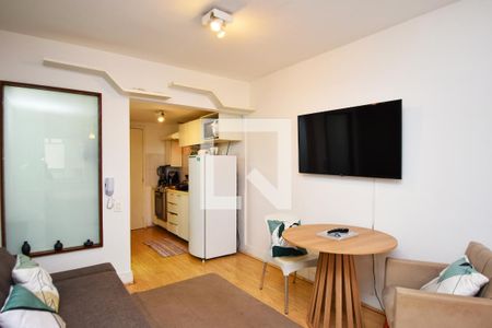 sala de estar e jantar de kitnet/studio à venda com 1 quarto, 29m² em Jardim Paulista, São Paulo