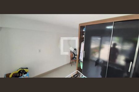 Casa à venda com 9 quartos, 263m² em Vila Santa Maria, São Paulo