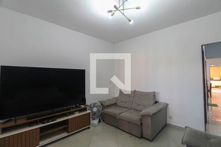 Sala de casa à venda com 4 quartos, 220m² em Jardim Tiete, São Paulo