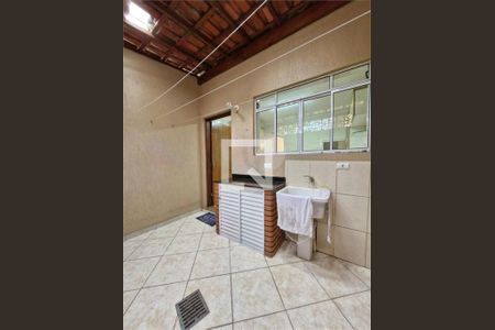 Casa à venda com 2 quartos, 102m² em Jardim Marcel, São Paulo