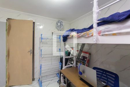 Quarto 2 de apartamento para alugar com 2 quartos, 48m² em Conjunto Habitacional Juscelino Kubitscheck de Oliveira, São Paulo