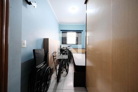 Quarto 2 de casa à venda com 8 quartos, 280m² em Vila Granada, São Paulo