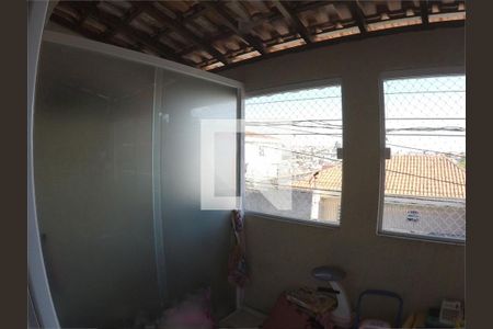 Casa à venda com 4 quartos, 120m² em Jardim Guanhembu, São Paulo