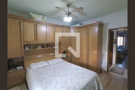 Casa à venda com 4 quartos, 248m² em Jardim Santa Helena, São Paulo