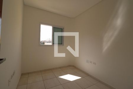 Quarto 1 de apartamento para alugar com 2 quartos, 40m² em Cidade São Jorge, Santo André