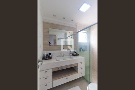 Banheiro da Suíte de apartamento para alugar com 3 quartos, 104m² em Vila Prudente, São Paulo
