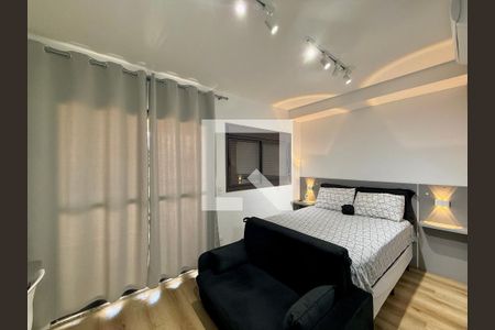 Quarto de kitnet/studio para alugar com 1 quarto, 27m² em Jardim das Acacias, São Paulo